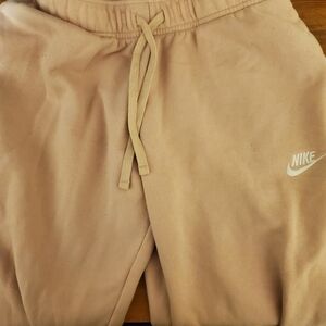 Light Pink Nike Sweatpants (Size Medium)